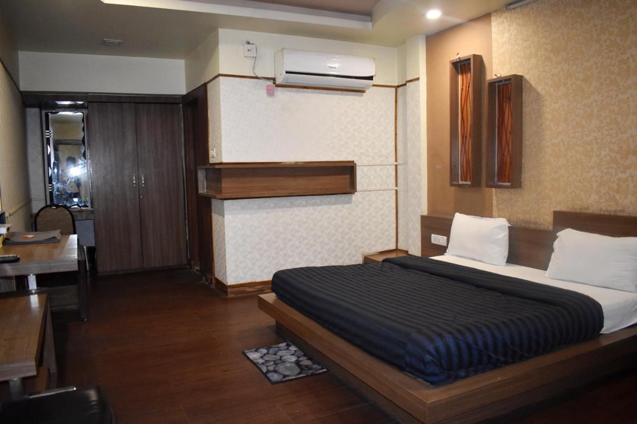 Hotel I C Inn Betul  Экстерьер фото